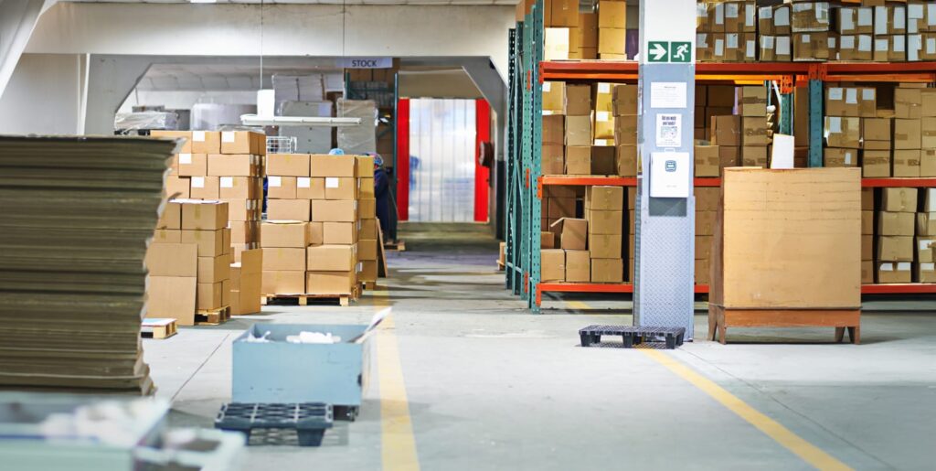 warehouse-and-box-for-shipping-delivery
